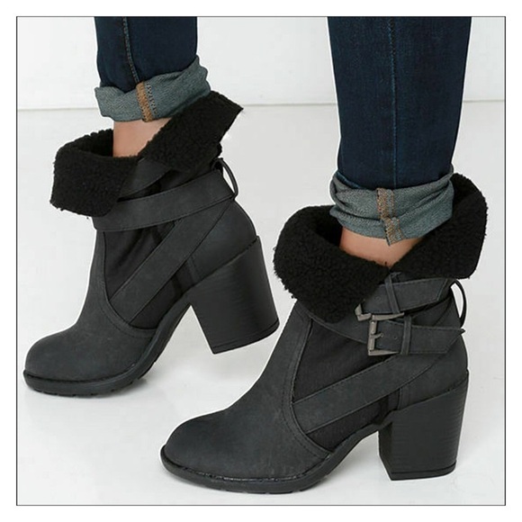NEW Report Black Yurick Fold Down Vegan Booties - Picture 1 of 8